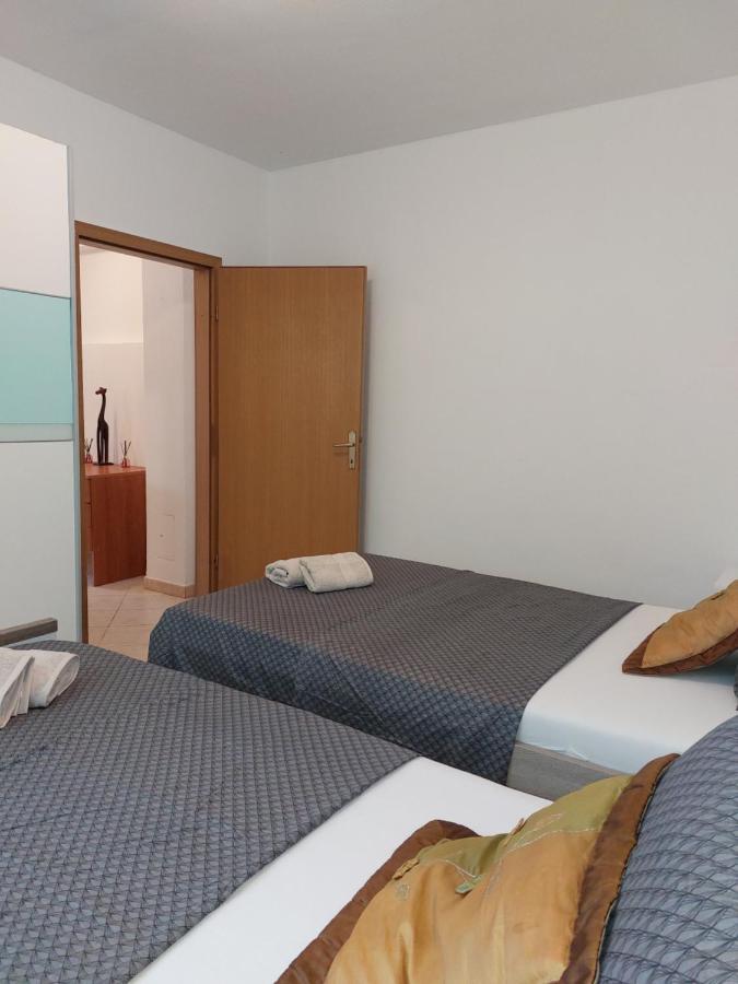 Apartment Apartma Mari Bertoki